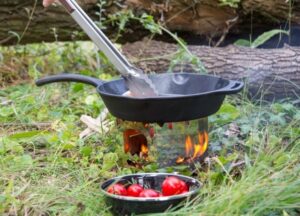 Tigaie din fontă profesională între tradiție și bucătărie modernă