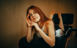 Semnele epuizării emoționale la femei: funcționare normală dar oboseală interioară