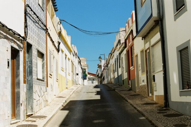 Photo contractele de munca