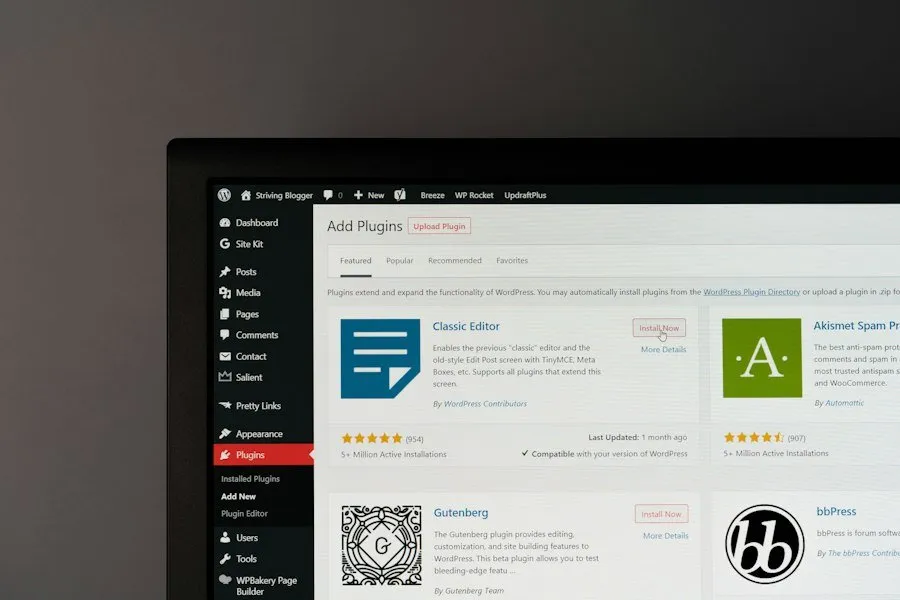 Photo online reputation management